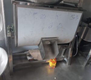 may-tron-bot-kho-cong-nghiep