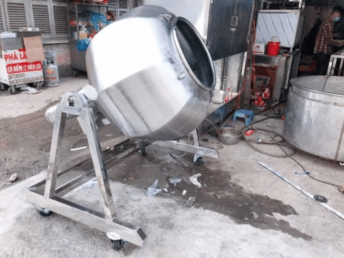 huong-dan-ve-sinh-may-tron-hinh-cau