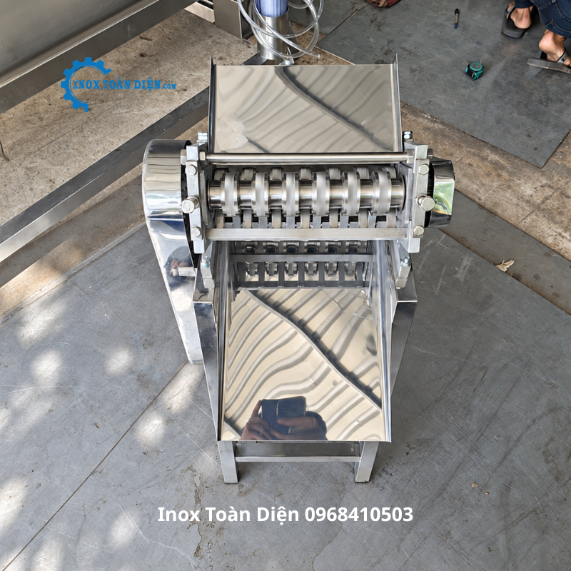 Máy cắt bánh tráng mini Máy cắt bánh tráng mini